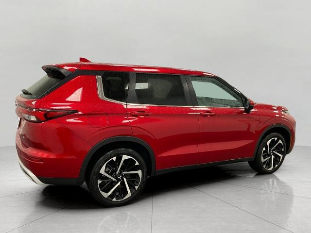 2024 Mitsubishi Outlander Vehicle Photo in Appleton, WI 54913