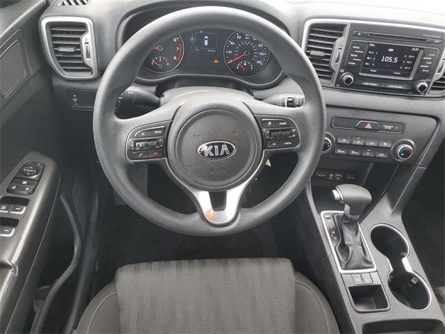 2017 Kia Sportage Vehicle Photo in GRAND BLANC, MI 48439-8139