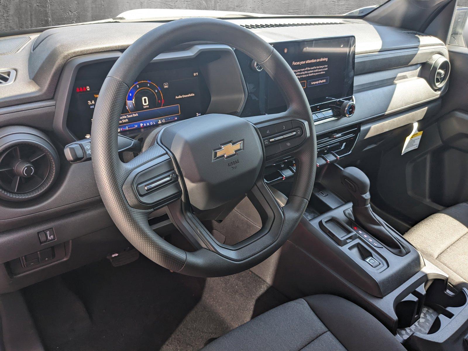 2024 Chevrolet Colorado Vehicle Photo in GREENACRES, FL 33463-3207