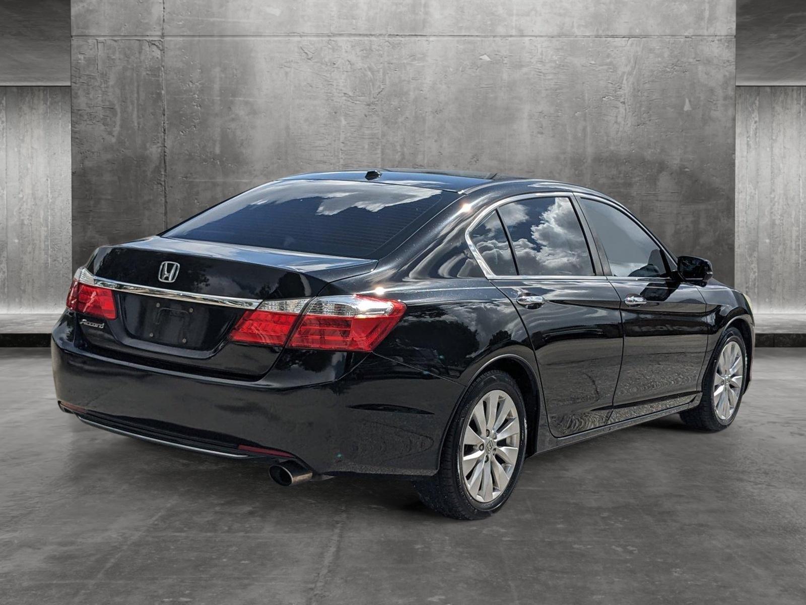 2015 Honda Accord Sedan Vehicle Photo in GREENACRES, FL 33463-3207