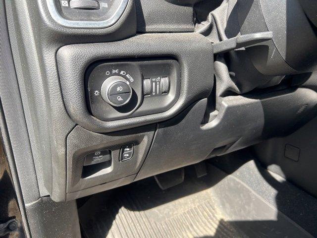 2019 Ram 1500 Vehicle Photo in MILFORD, OH 45150-1684