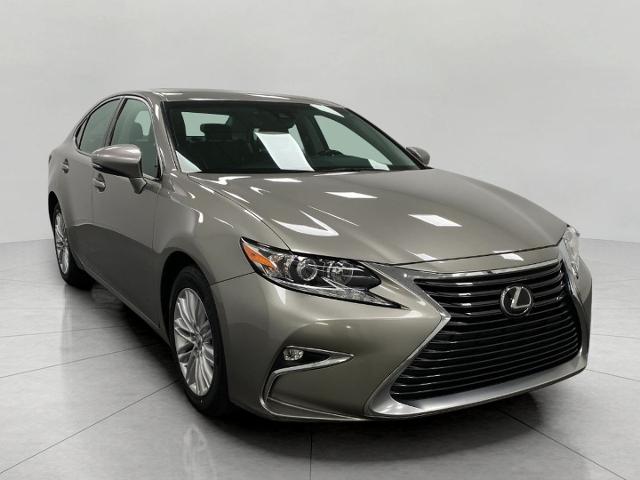 2016 Lexus ES 350 Vehicle Photo in Appleton, WI 54913