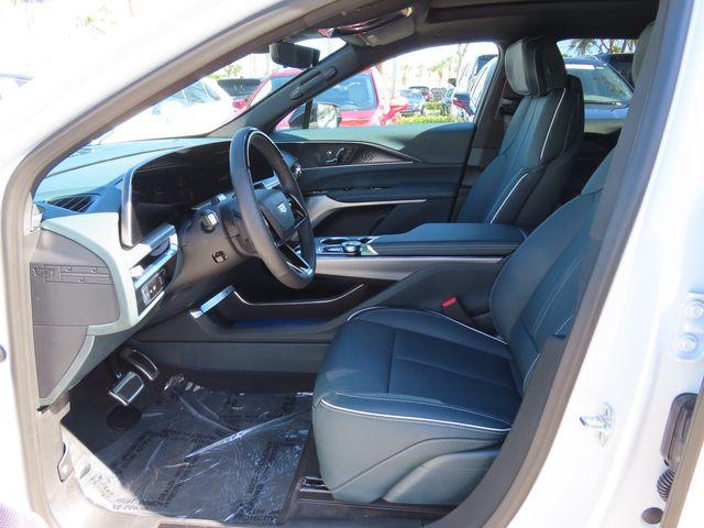 2025 Cadillac LYRIQ Vehicle Photo in DELRAY BEACH, FL 33483-3294