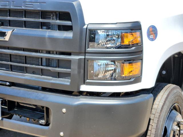 2024 Chevrolet Silverado 4500 HD Vehicle Photo in ENNIS, TX 75119-5114