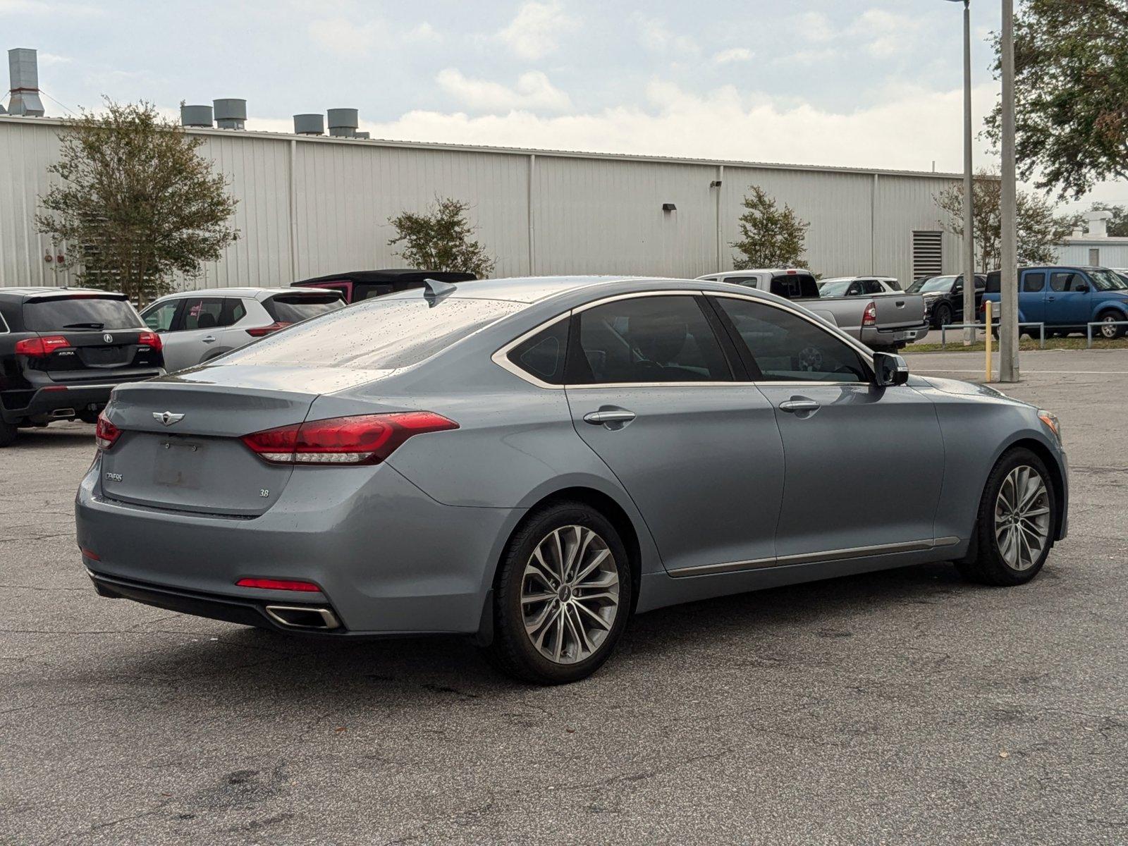 2015 Hyundai GENESIS Vehicle Photo in St. Petersburg, FL 33713