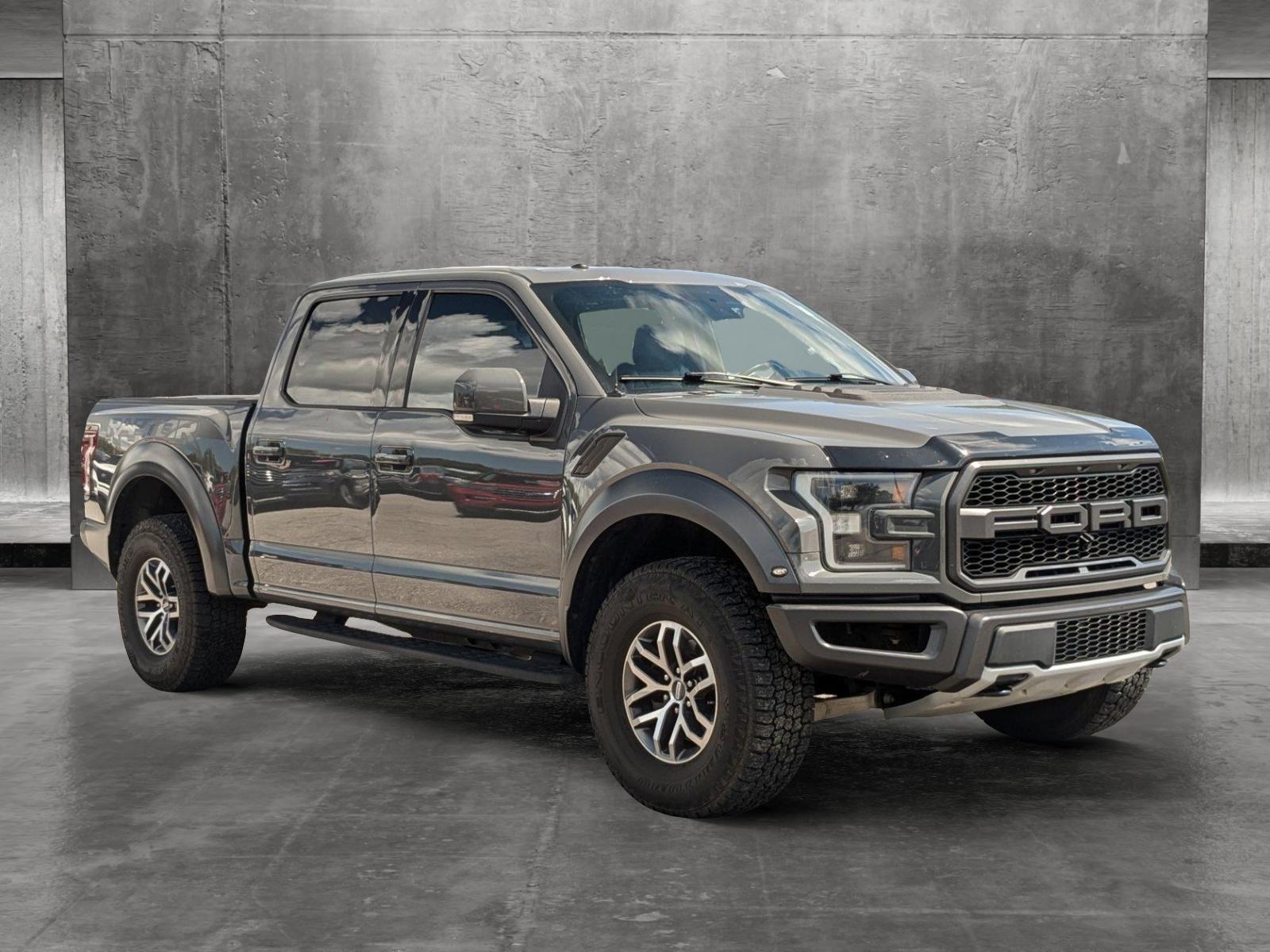 2018 Ford F-150 Vehicle Photo in St. Petersburg, FL 33713