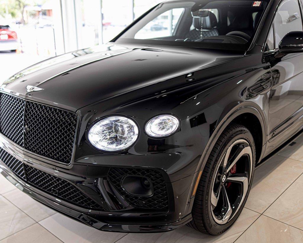 2022 Bentley Bentayga Vehicle Photo in Plainfield, IL 60586