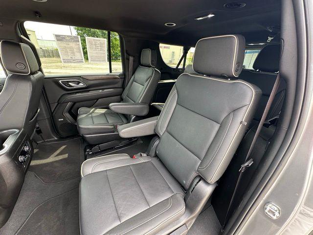 2023 Chevrolet Suburban Vehicle Photo in TUPELO, MS 38801-6508