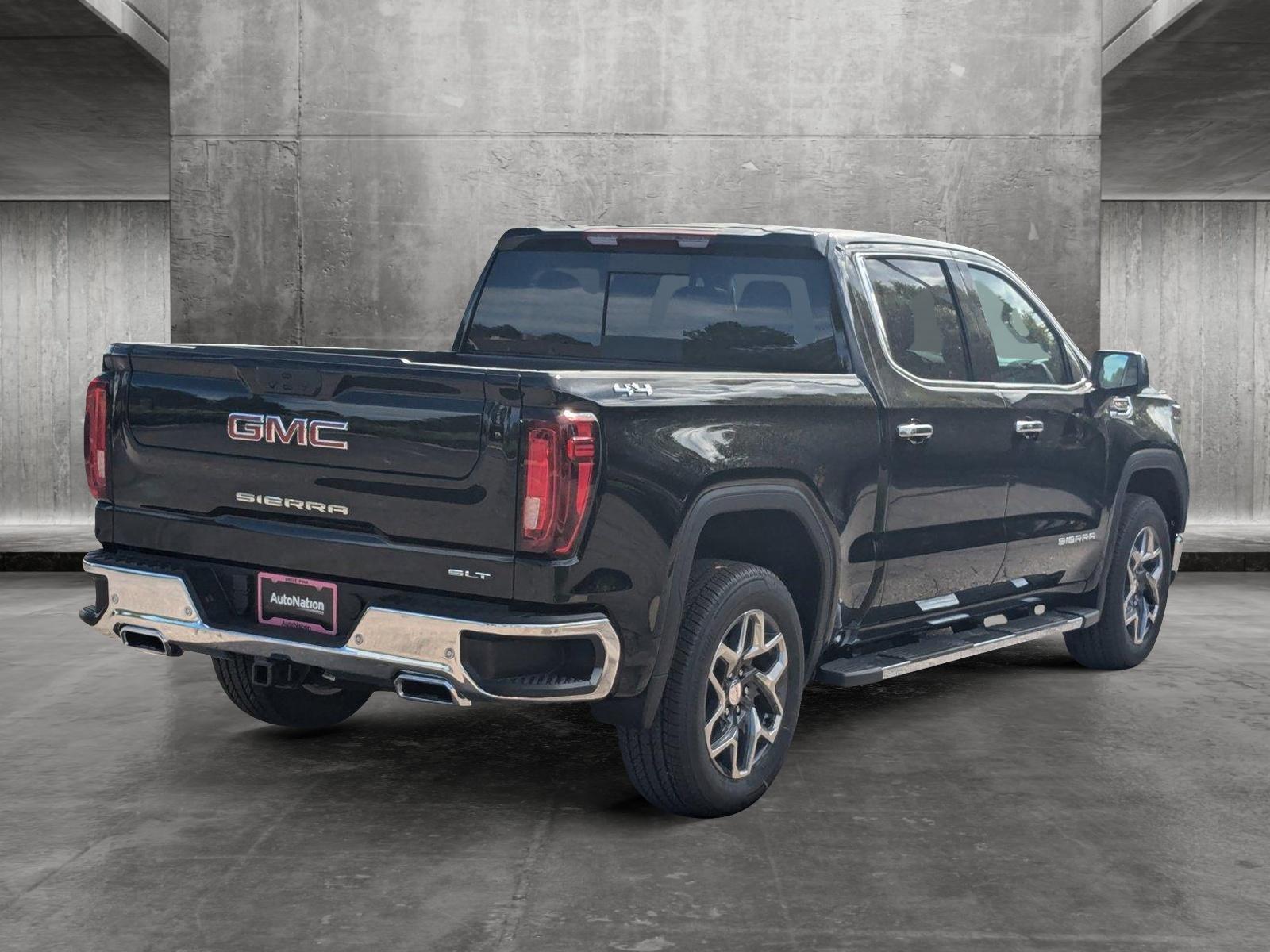 2024 GMC Sierra 1500 Vehicle Photo in LONE TREE, CO 80124-2750