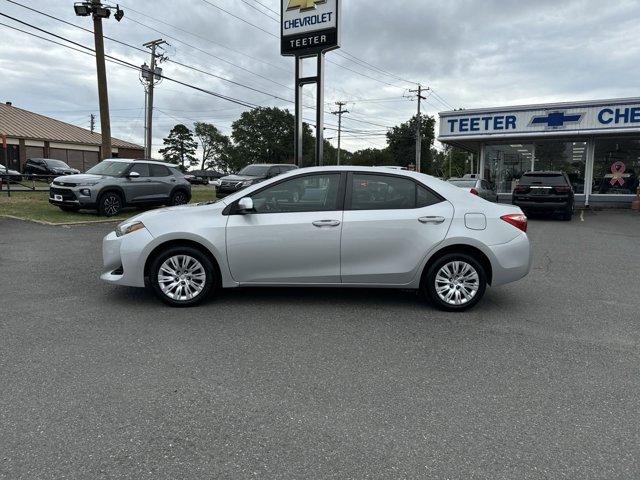 Used 2019 Toyota Corolla LE with VIN 5YFBURHE5KP865119 for sale in Malvern, AR