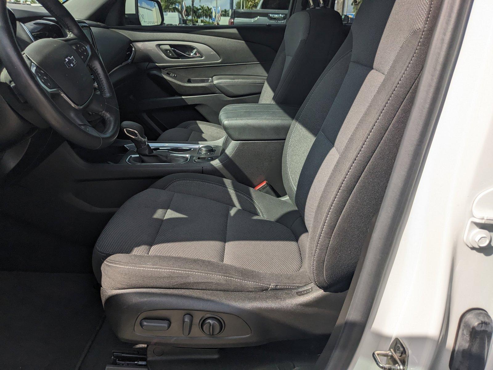 2022 Chevrolet Traverse Vehicle Photo in MIAMI, FL 33172-3015