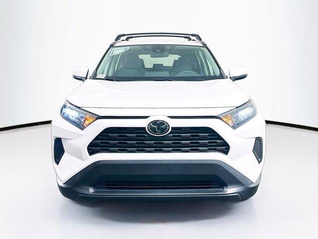 2021 Toyota RAV4 Vehicle Photo in Flemington, NJ 08822