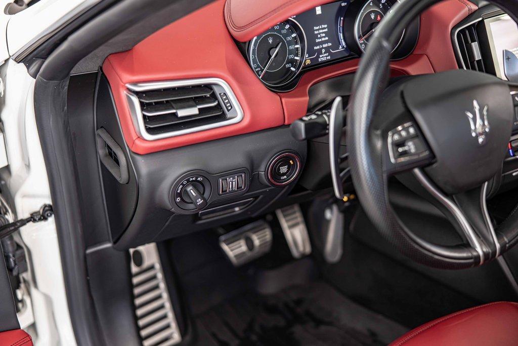 2022 Maserati Ghibli Vehicle Photo in Saint Charles, IL 60174