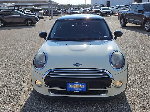 2015 MINI Cooper Hardtop Vehicle Photo in SAN ANGELO, TX 76903-5798