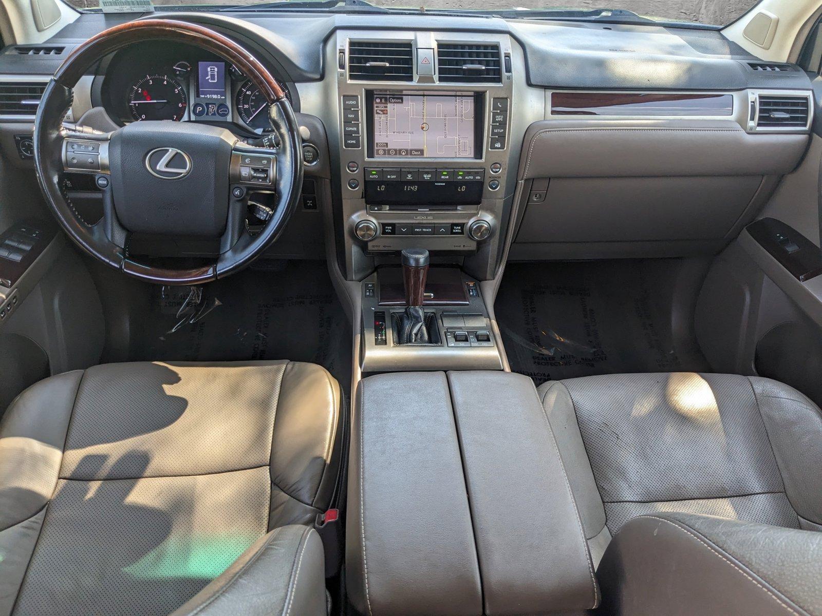 2017 Lexus GX 460 Vehicle Photo in Tampa, FL 33614