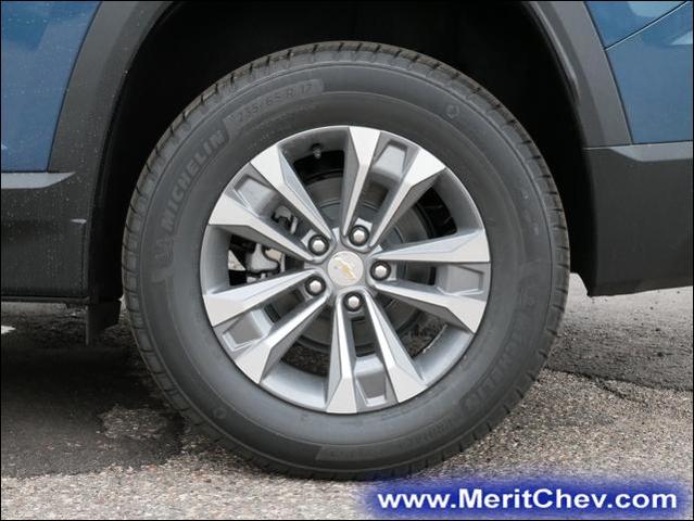 2025 Chevrolet Equinox Vehicle Photo in MAPLEWOOD, MN 55119-4794