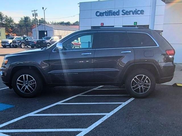 2020 Jeep Grand Cherokee Vehicle Photo in Gardner, MA 01440