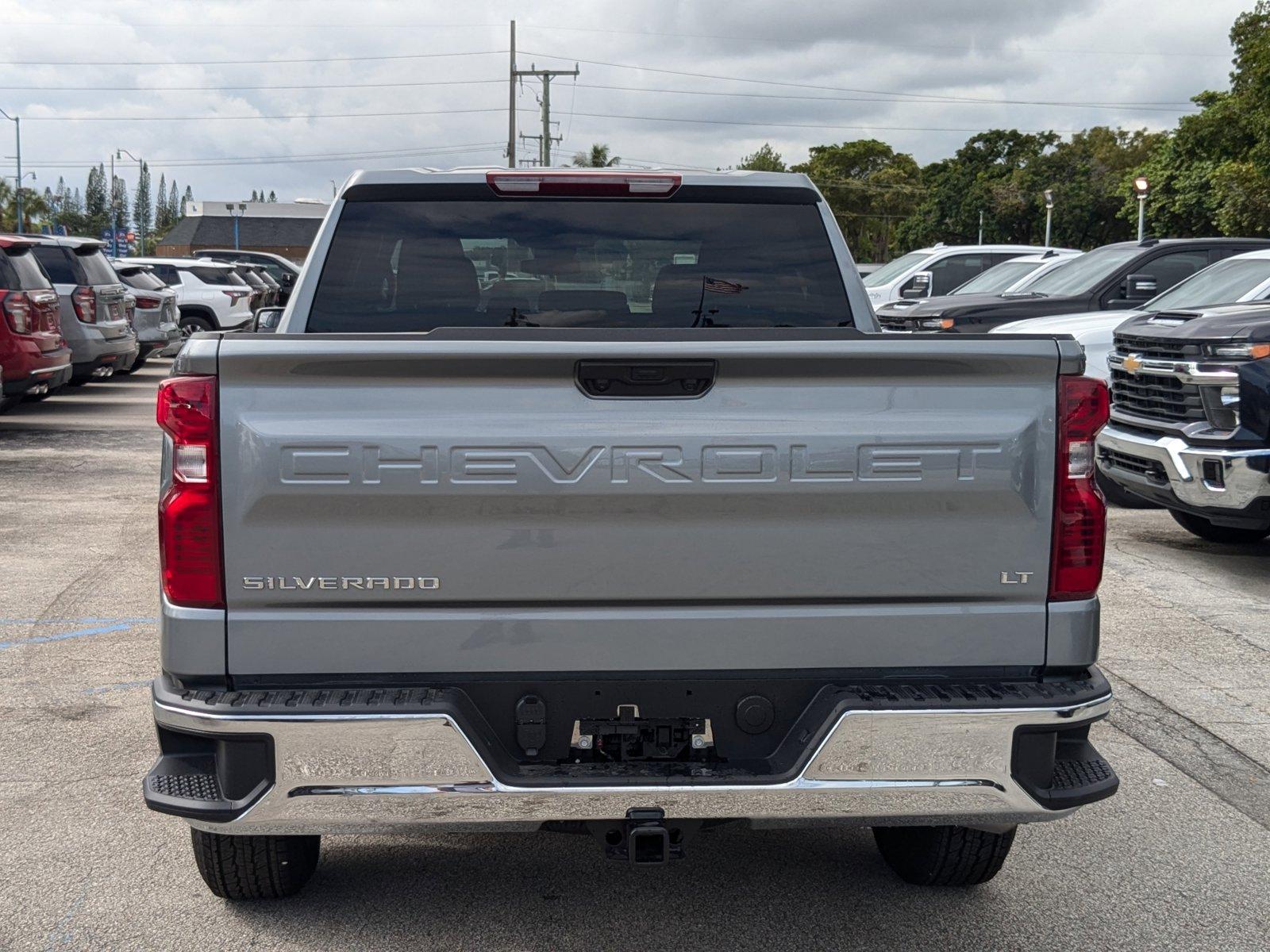 2024 Chevrolet Silverado 1500 Vehicle Photo in MIAMI, FL 33134-2699