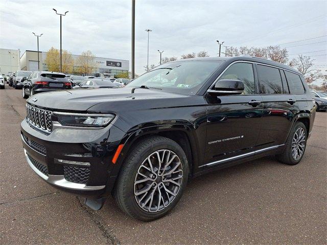 2021 Jeep Grand Cherokee L Vehicle Photo in Willow Grove, PA 19090