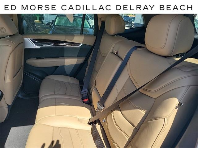 2024 Cadillac XT6 Vehicle Photo in DELRAY BEACH, FL 33483-3294