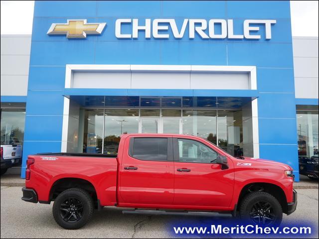 Used 2019 Chevrolet Silverado 1500 LT Trail Boss with VIN 1GCPYFEDXKZ105052 for sale in Maplewood, Minnesota