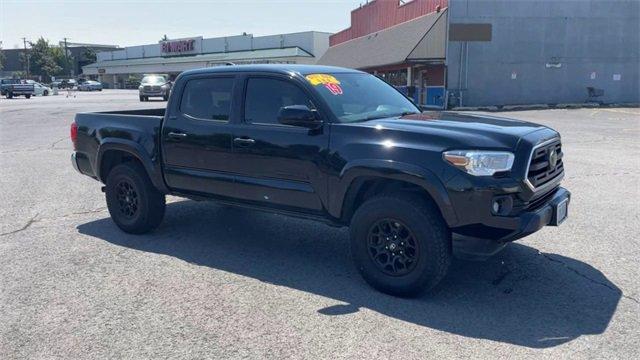 2019 Toyota Tacoma 4WD Vehicle Photo in BEND, OR 97701-5133