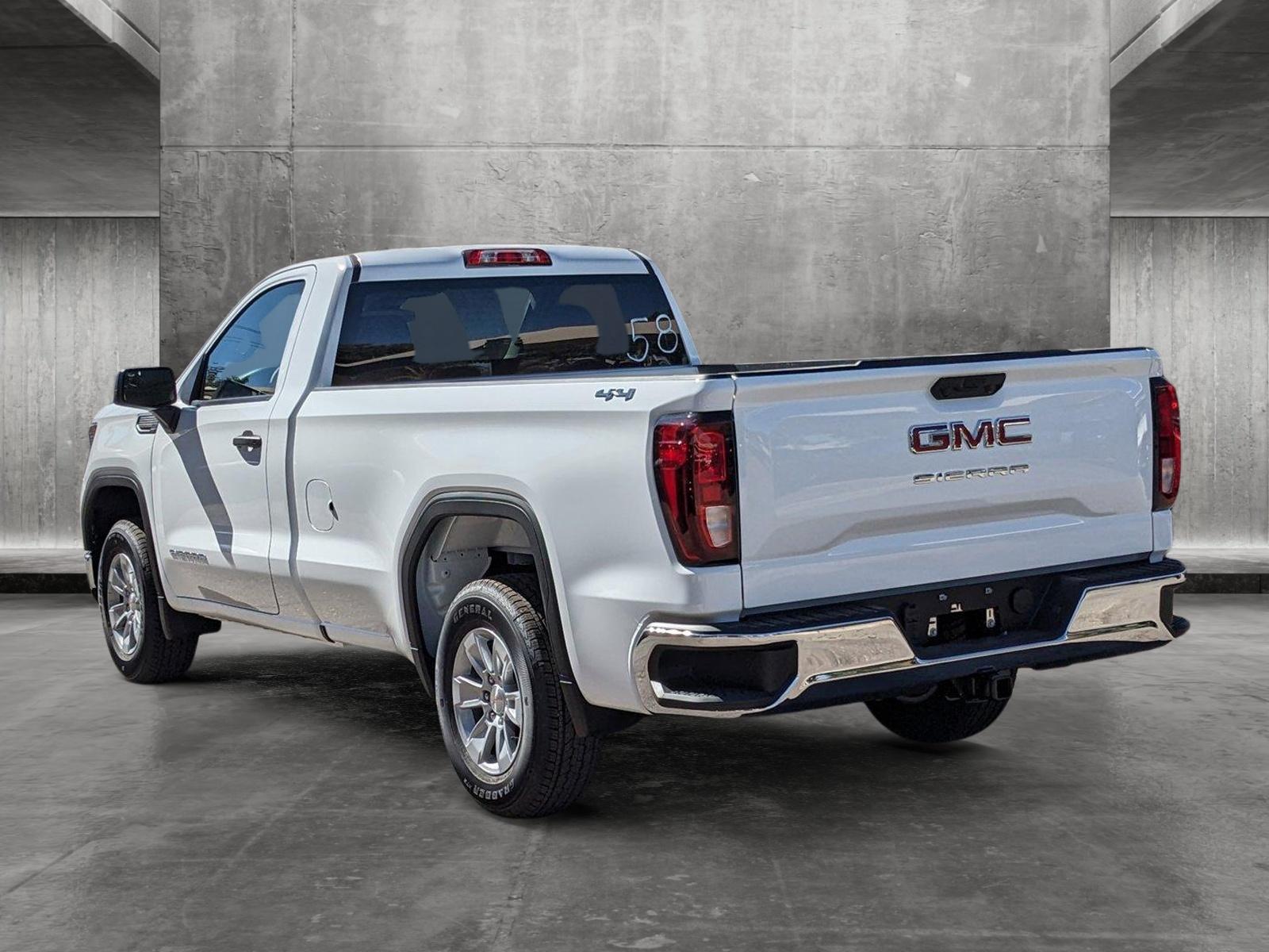 2024 GMC Sierra 1500 Vehicle Photo in GOLDEN, CO 80401-3850