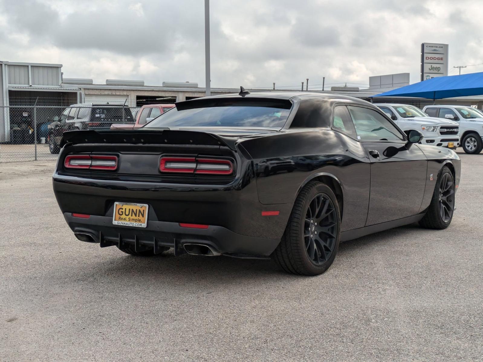 2021 Dodge Challenger Vehicle Photo in Seguin, TX 78155