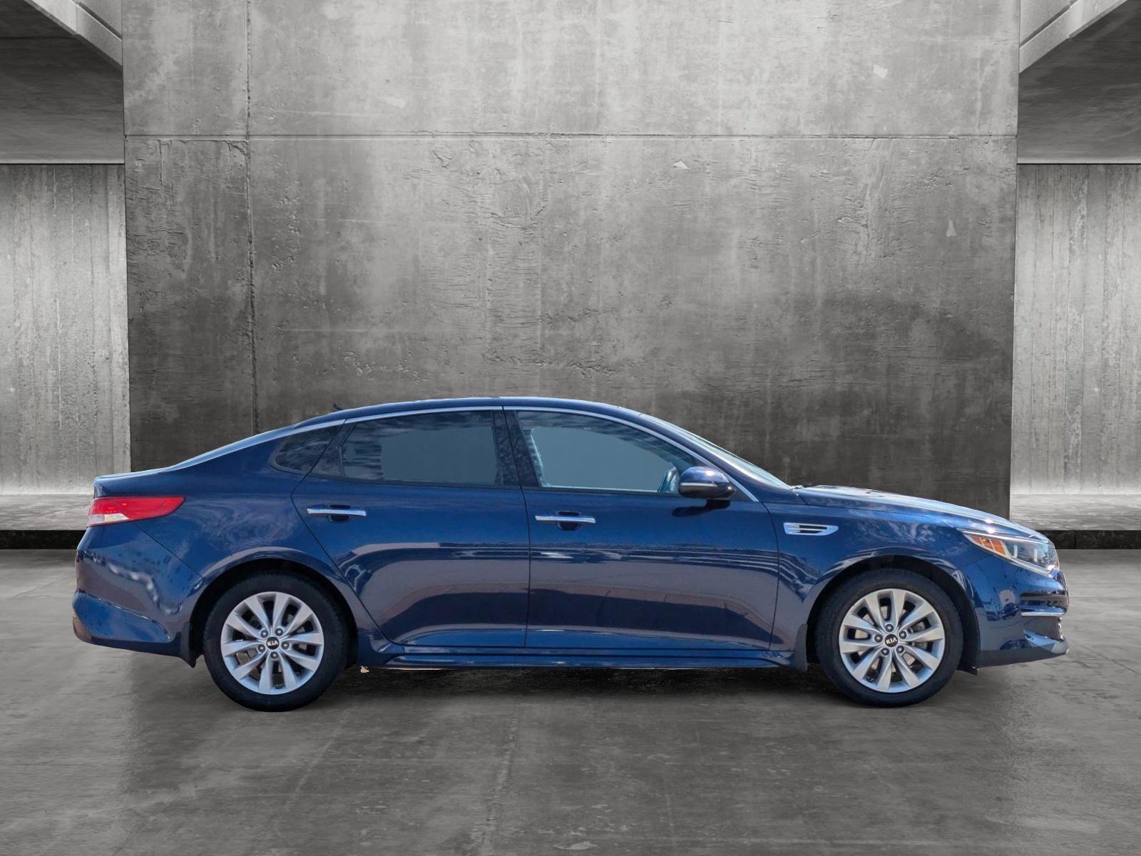 2017 Kia Optima Vehicle Photo in Tustin, CA 92782