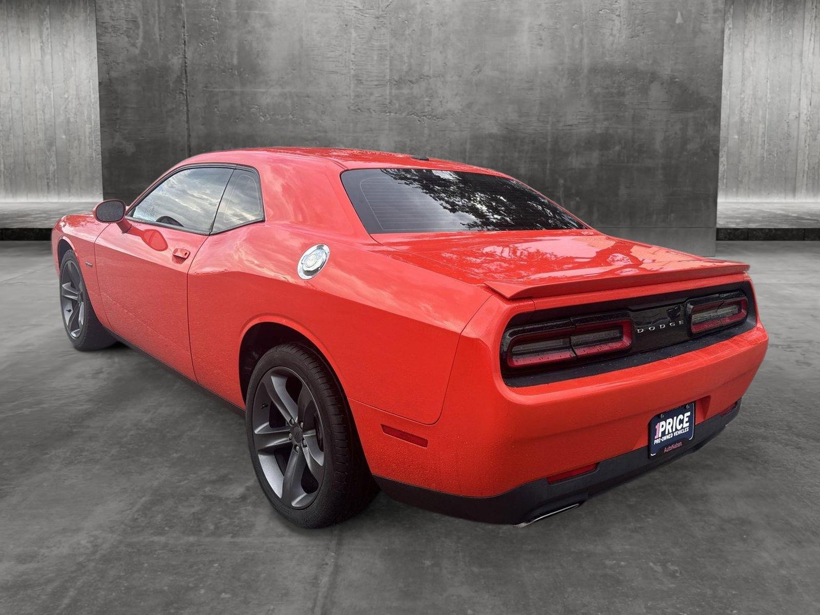 2017 Dodge Challenger Vehicle Photo in Panama City, FL 32401