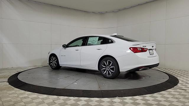 2025 Chevrolet Malibu Vehicle Photo in JOLIET, IL 60435-8135