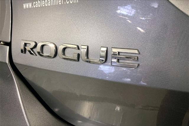 2019 Nissan Rogue Vehicle Photo in Lees Summit, MO 64086