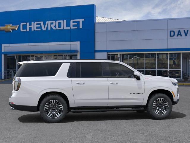 2025 Chevrolet Suburban Vehicle Photo in HOUSTON, TX 77054-4802