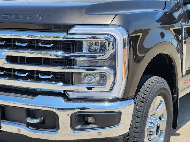 2024 Ford Super Duty F-250 SRW Vehicle Photo in Pilot Point, TX 76258-6053