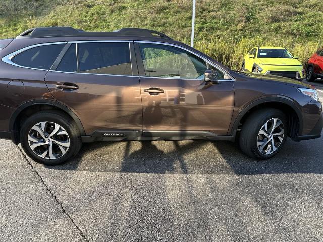 2022 Subaru Outback Vehicle Photo in INDIANA, PA 15701-1897