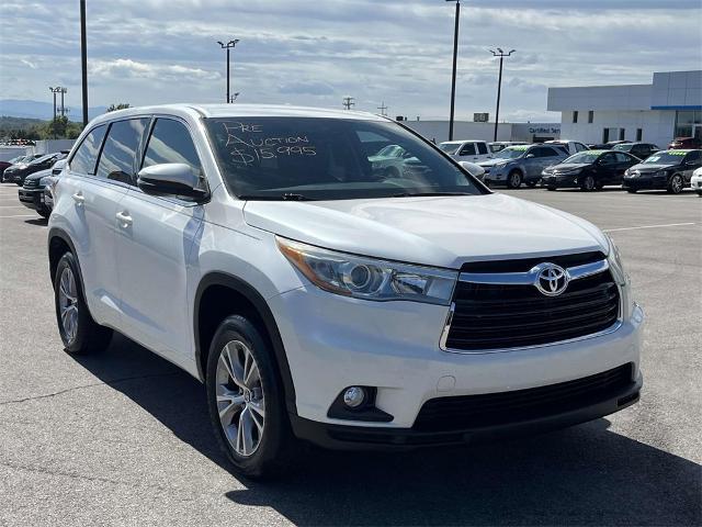 2016 Toyota Highlander Vehicle Photo in ALCOA, TN 37701-3235