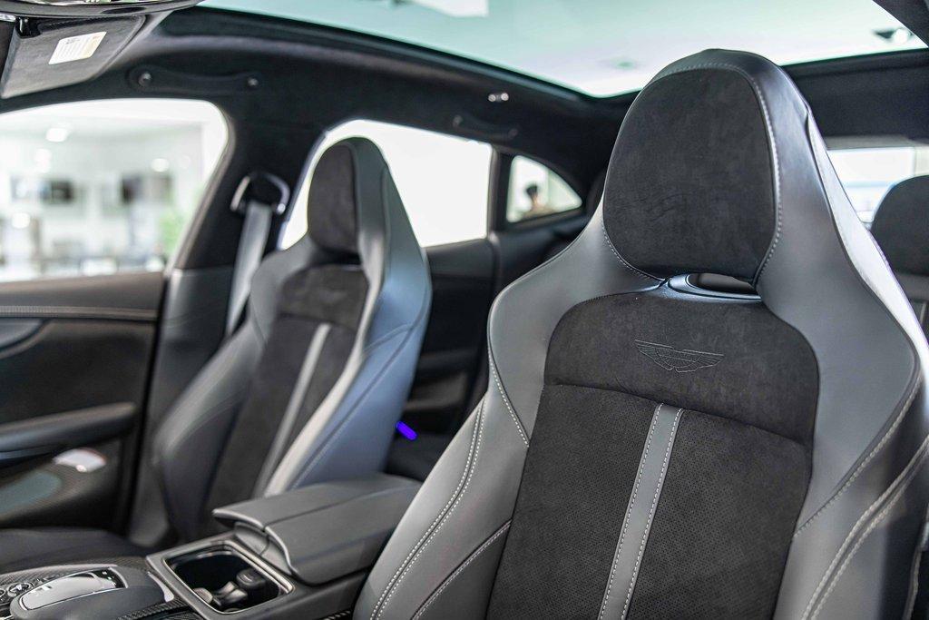 2024 Aston Martin DBX Vehicle Photo in Saint Charles, IL 60174