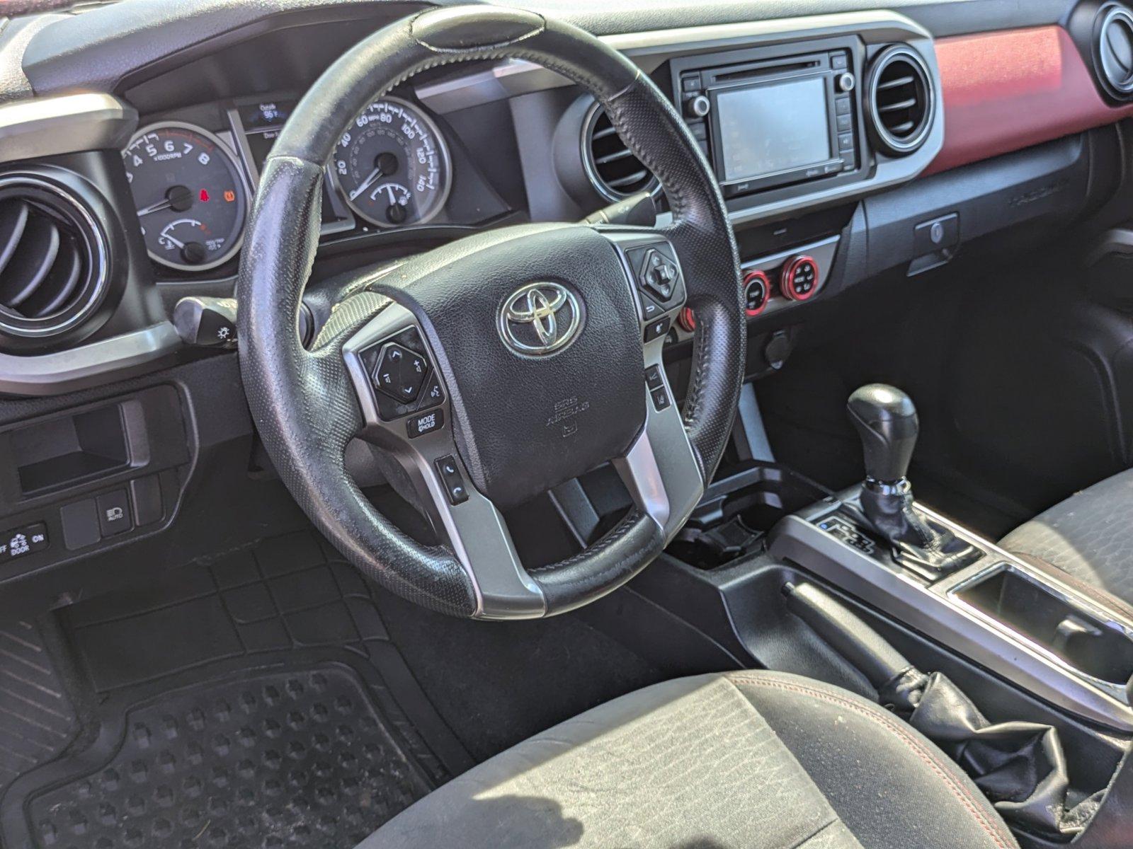 2019 Toyota Tacoma 2WD Vehicle Photo in Clearwater, FL 33761