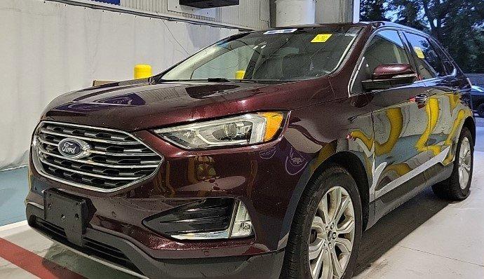 2021 Ford Edge Vehicle Photo in Marion, IA 52302