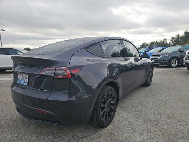 2024 Tesla Model Y Vehicle Photo in PUYALLUP, WA 98371-4149