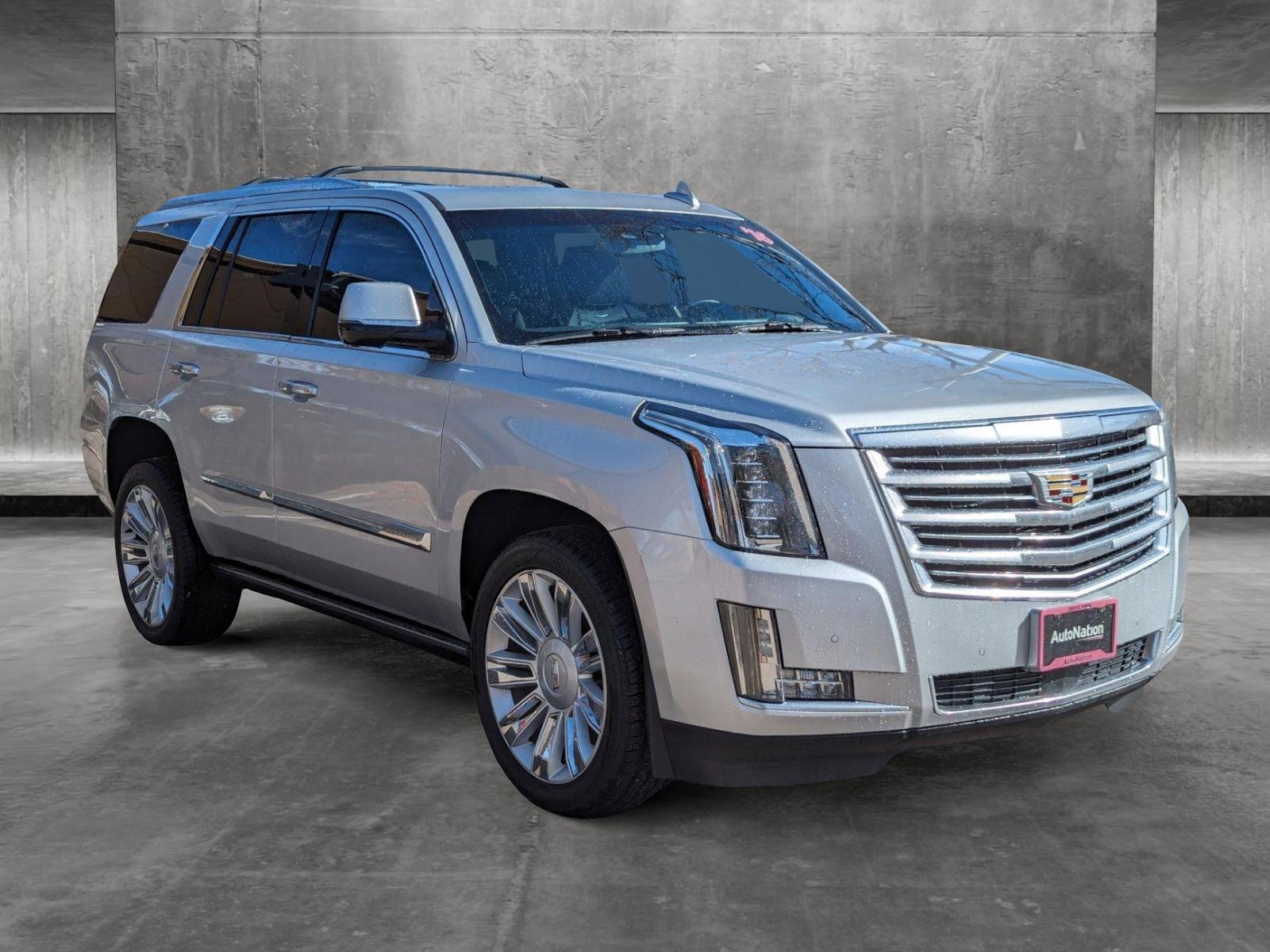 2016 Cadillac Escalade Vehicle Photo in LONE TREE, CO 80124-2750