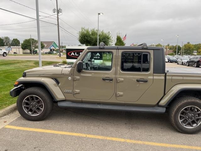 2020 Jeep Gladiator Vehicle Photo in GRAND BLANC, MI 48439-8139