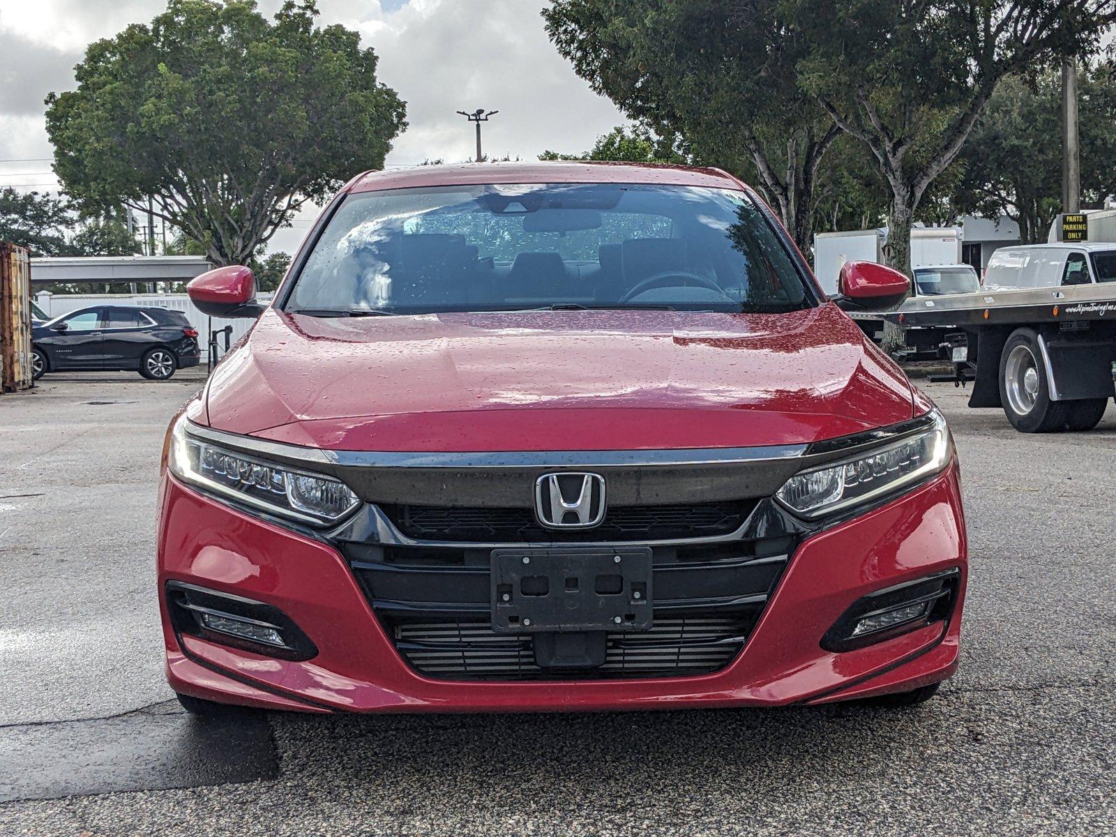 2020 Honda Accord Sedan Vehicle Photo in GREENACRES, FL 33463-3207