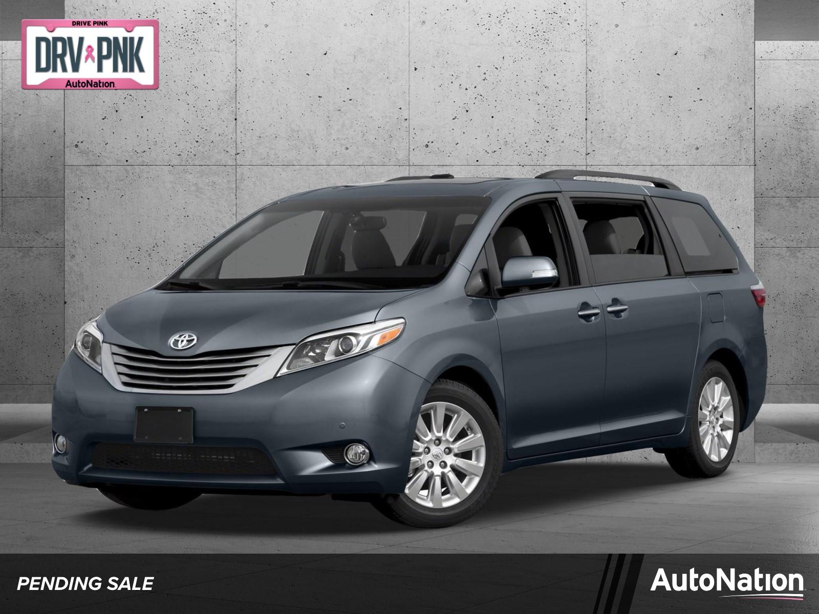 2017 Toyota Sienna Vehicle Photo in Ft. Myers, FL 33907