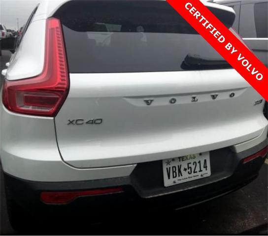 2024 Volvo XC40 Vehicle Photo in Grapevine, TX 76051