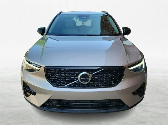 2024 Volvo XC40 Vehicle Photo in Houston, TX 77007