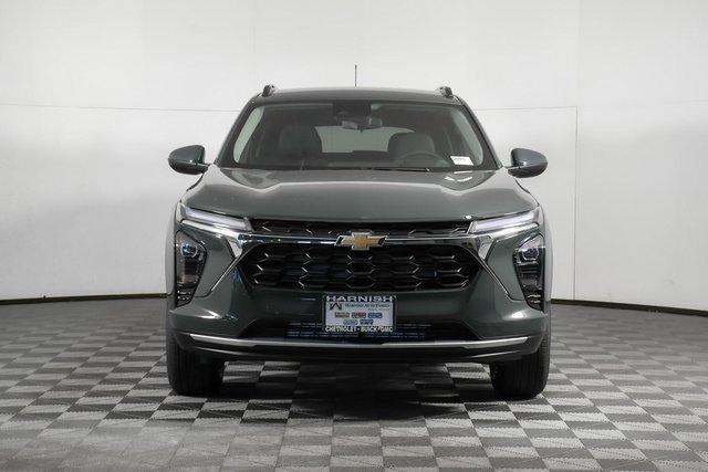 2025 Chevrolet Trax Vehicle Photo in PUYALLUP, WA 98371-4149