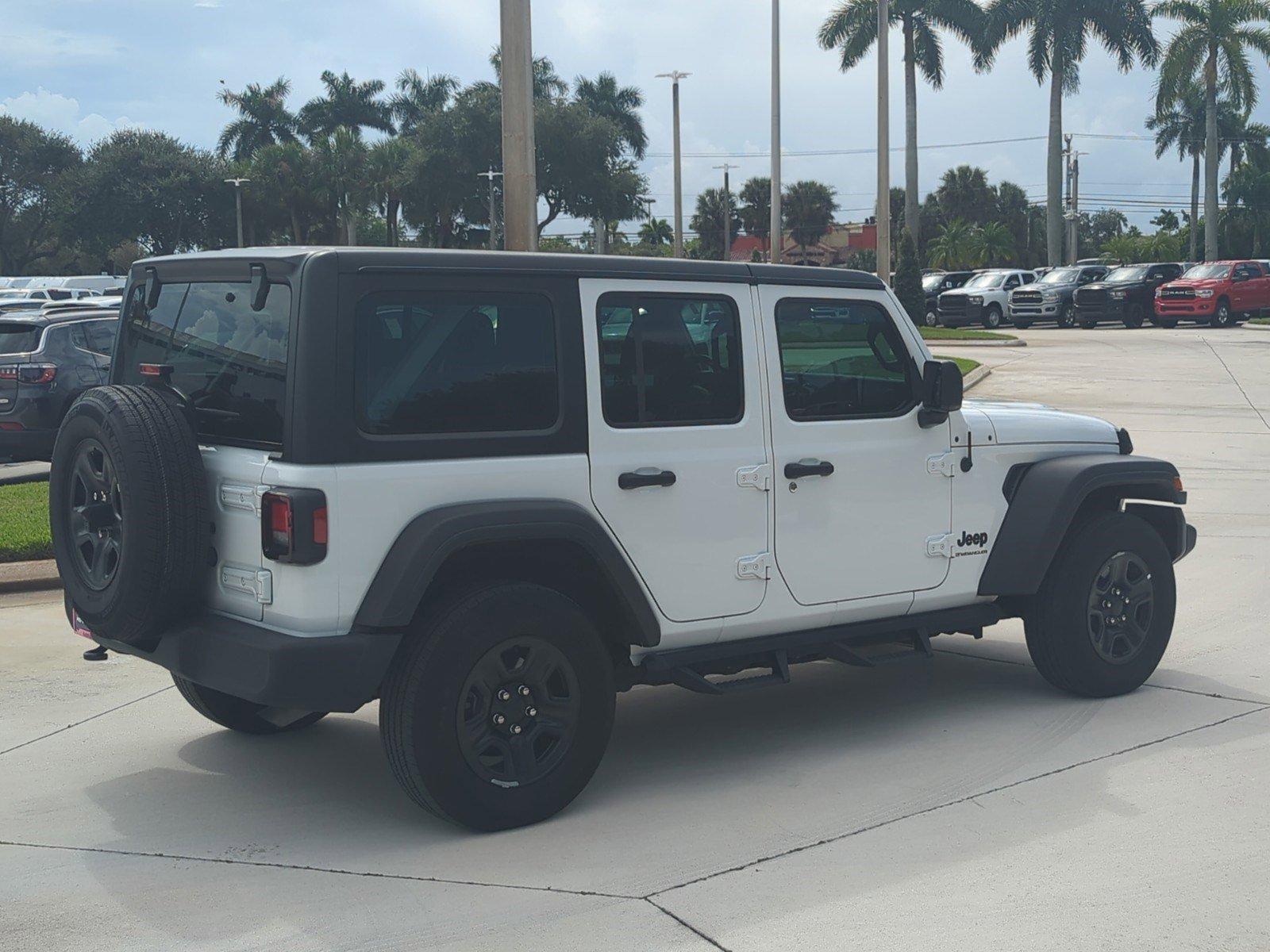 2023 Jeep Wrangler Vehicle Photo in Pembroke Pines, FL 33027