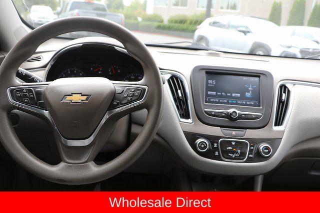 2018 Chevrolet Malibu Vehicle Photo in Salem, OR 97301