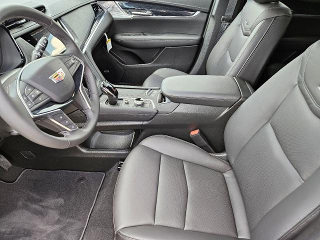 2025 Cadillac XT5 Vehicle Photo in TERRELL, TX 75160-3007